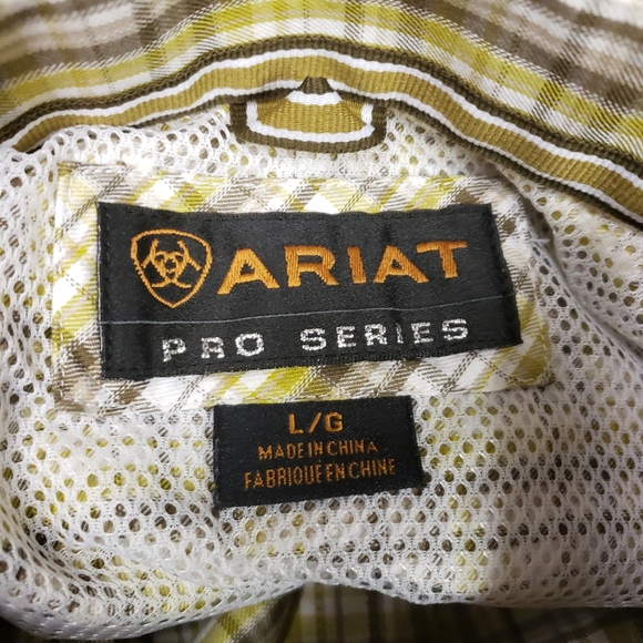 Ariat Pro Series Long Sleeve Plaid Button Down Shirt Size Large Outdoors Western - Picture 4 of 9